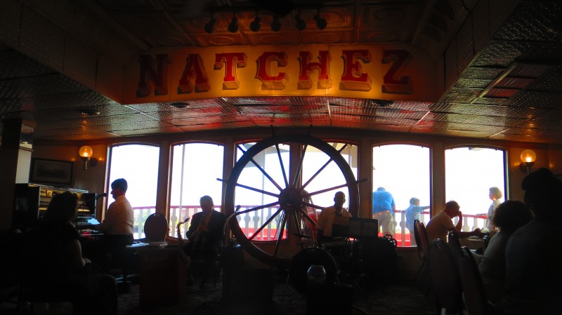 Steamboat Natchez 2